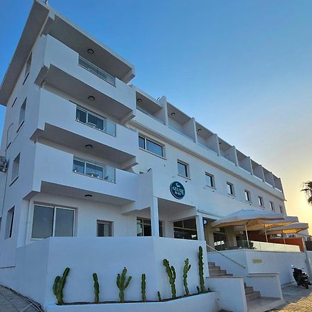 Azure Bay Hotel Agia Varvara Luaran gambar