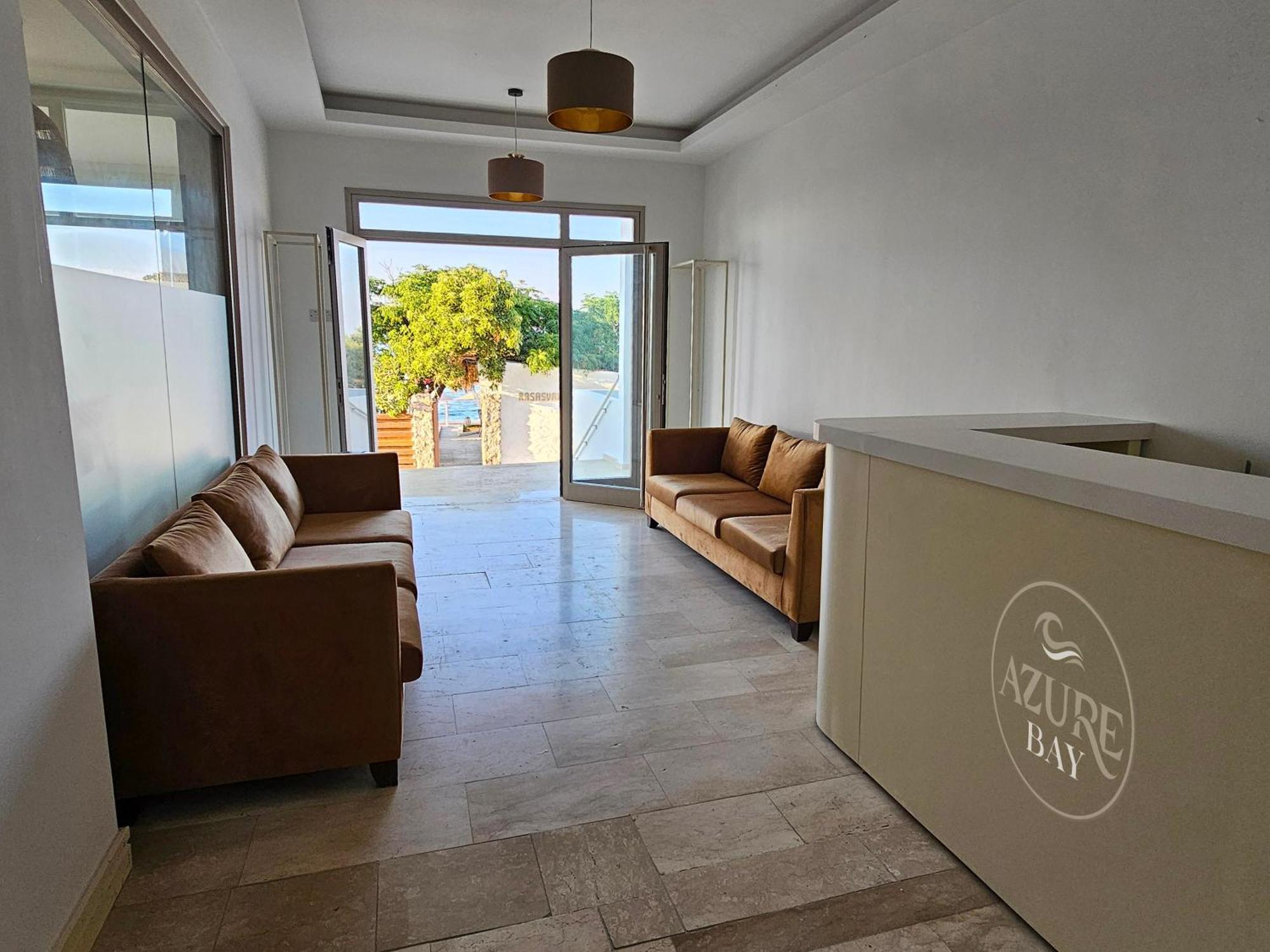 Azure Bay Hotel Agia Varvara Luaran gambar